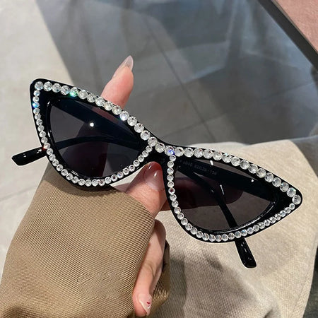 Women's Luxury Cat Eye Sunglasses - Crystal Diamond Frame Eye wear