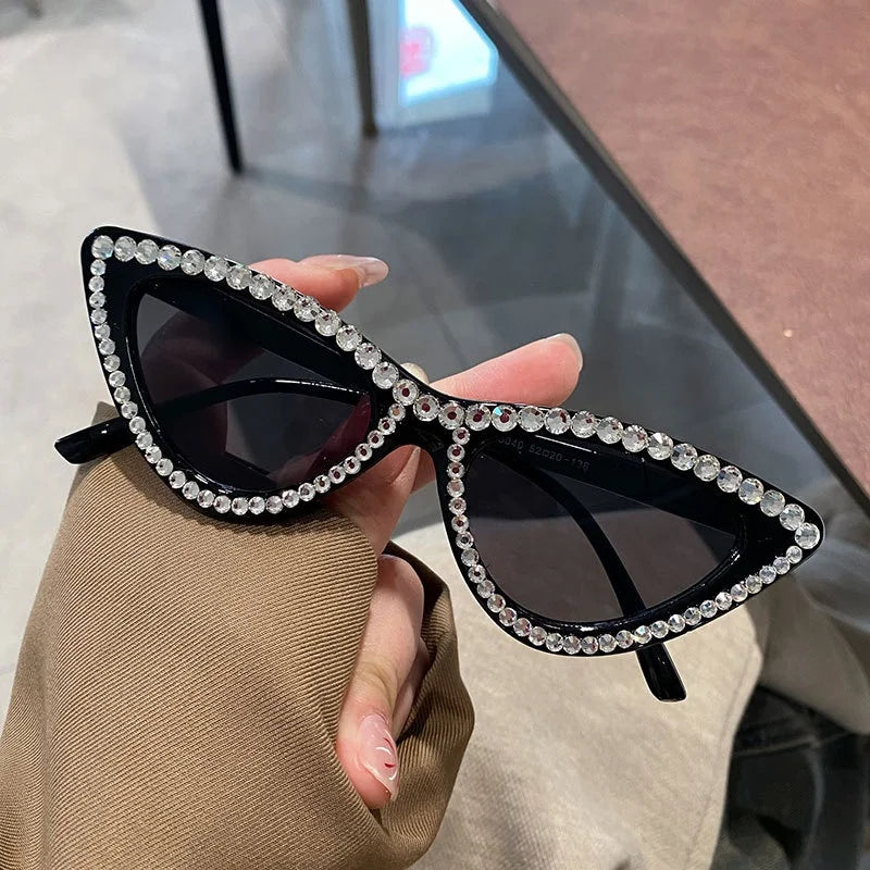 Women's Luxury Cat Eye Sunglasses - Crystal Diamond Frame Eye wear