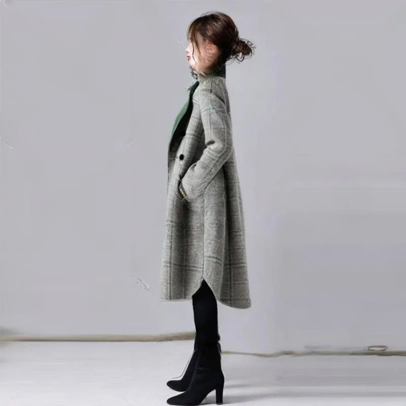 Small and Niche Personality Green Checkered with solid Lapel Mid Length Coat for Women